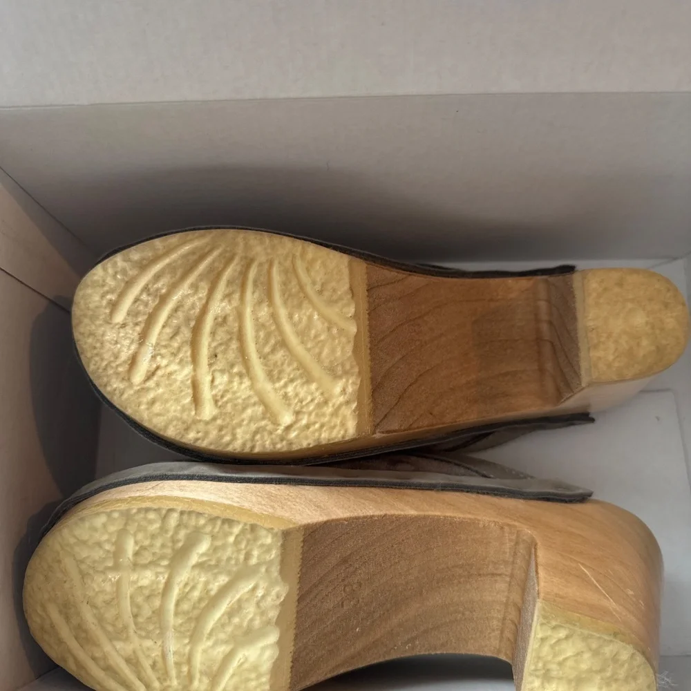 NO.6 shearling clogs NWT - Picture 3 of 6
